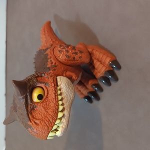 Jurassic World Dino Escape Camp Cretaceous Carnotaurus Toro wild chompin video